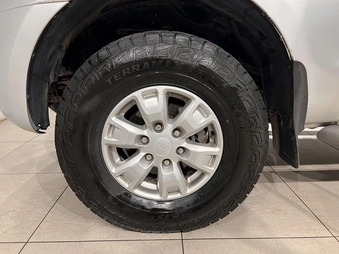 Ranger XLT 2.5 MT 4WD (166 л.с.) фото 21