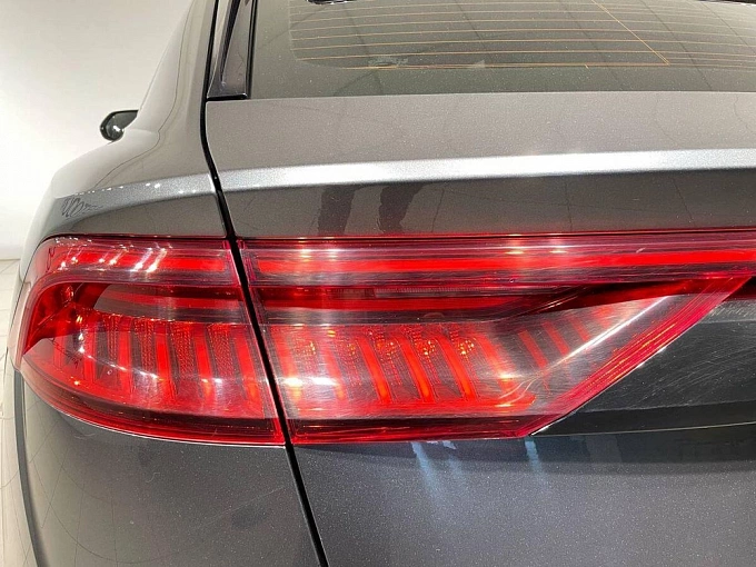 Q8 Sport 3.0 AT 4WD (340 л.с.) фото 10