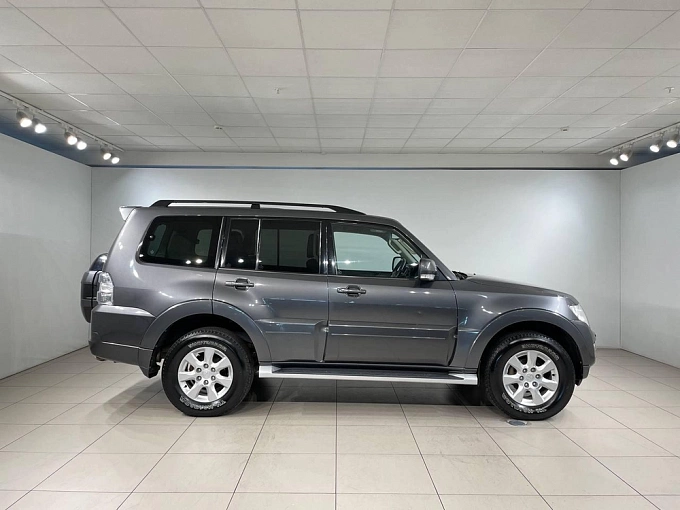 Pajero Instyle 3.0 AT 4WD (174 л.с.) фото 4