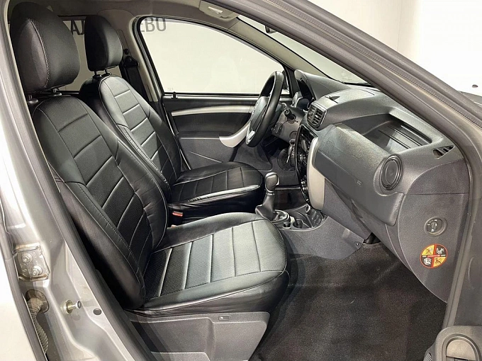 Terrano Elegance 2.0 AT 4WD (143 л.с.) фото 10