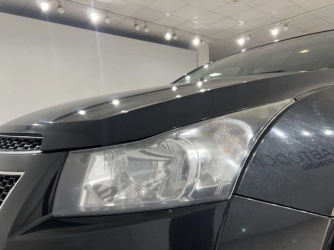 Cruze Base 1.8 MT (141 л.с.) фото 19