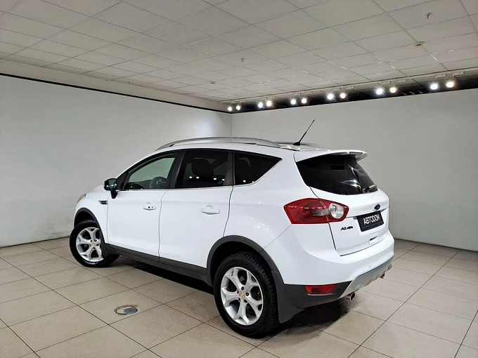 Kuga Titanium 2.0d AMT 4WD (163 л.с.) фото 4