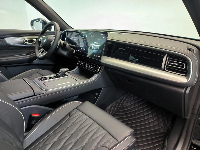 GS8 GX Premium 2.0 AT 4WD (231 л.с.) фото 10