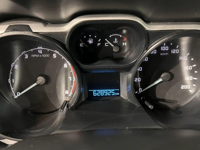 Ranger XLT 2.5 MT 4WD (166 л.с.) фото 10