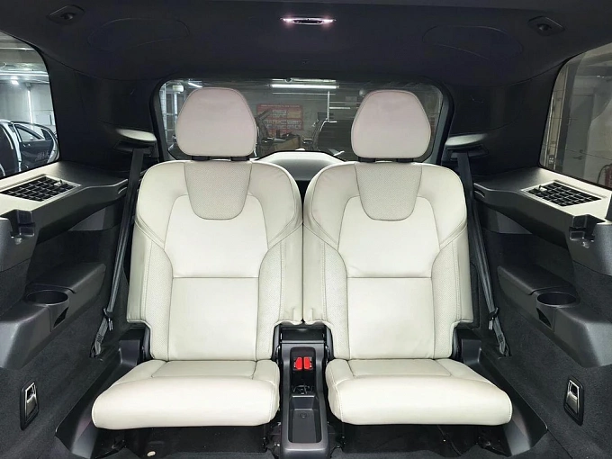XC90 Ultimate 2.0 AT 4WD (5 мест) (249 л.с.) фото 8