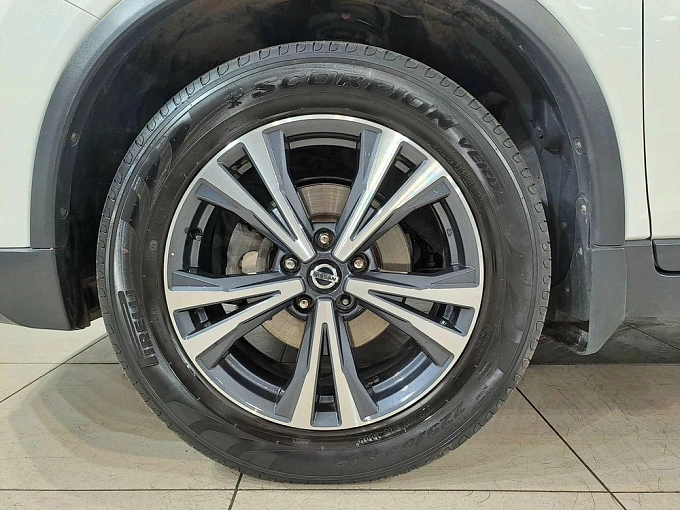 X-Trail SE+ (2018-2020) 2.5 CVT 4WD (171 л.с.) фото 18