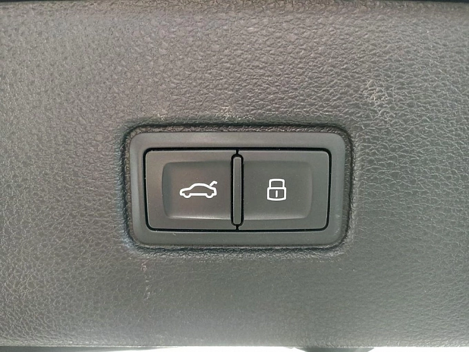 Q7 55 TFSI quattro tiptronic 3.0 AT 4WD (340 л.с.) фото 31