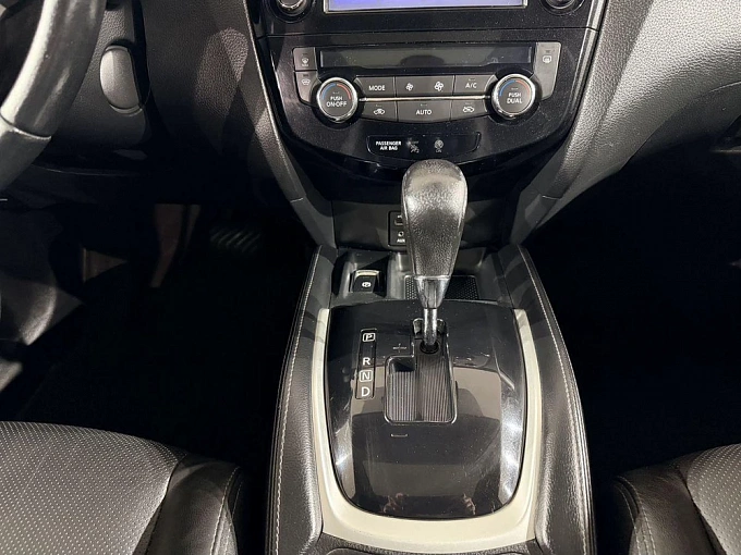 X-Trail LE Top 2.0 CVT 4WD (144 л.с.) фото 21