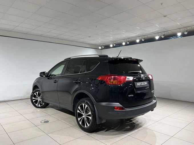 RAV4 Престиж Плюс 2.0 CVT 4WD (146 л.с.) фото 4