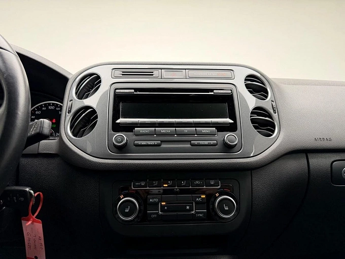 Tiguan Trend & Fun 1.4 AMT (150 л.с.) фото 18