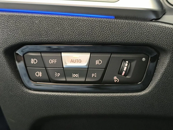 3 серии M Sport Pure 320 2.0d AT 4WD (190 л.с.) фото 24