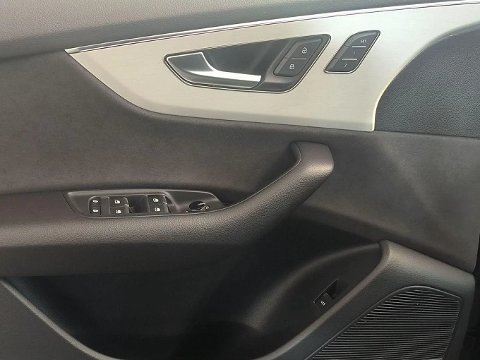 Q8 Sport 3.0 AT 4WD (340 л.с.) фото 25