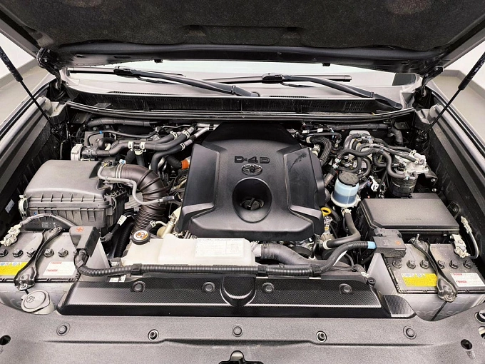 Land Cruiser Prado Elegance 2.8d AT 4WD (200 л.с.) фото 25