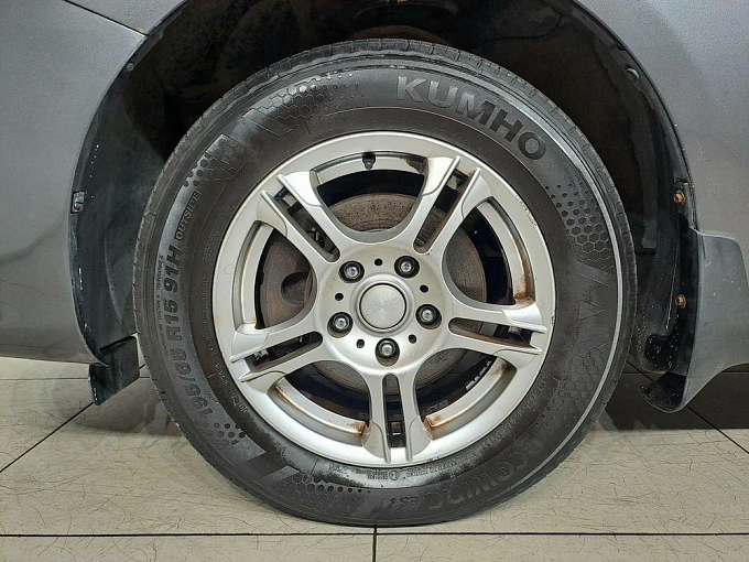 Corolla Комфорт 1.4 MT (97 л.с.) фото 16