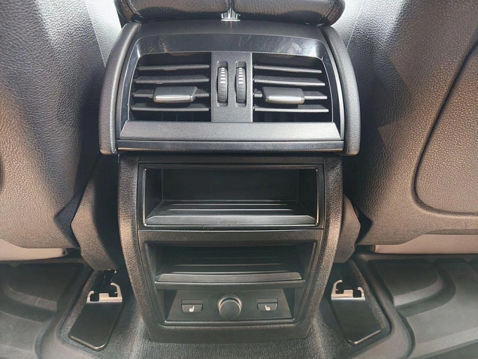 X5 Luxury 3.0 AT 4WD (306 л.с.) фото 13
