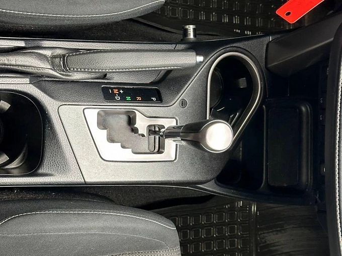 RAV4 Комфорт 2.0 CVT 4WD (146 л.с.) фото 18