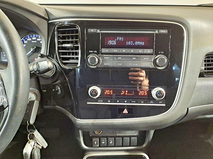 Outlander Intense+ (2018-2021) 2.0 CVT 4WD (146 л.с.) фото 21