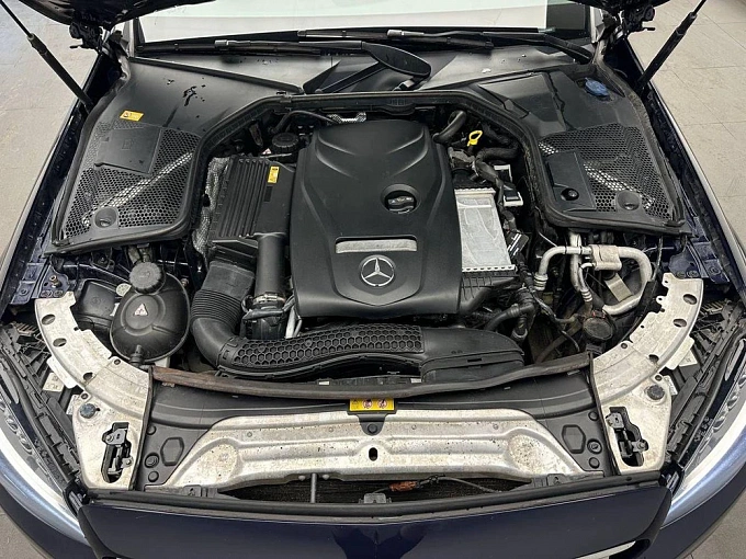 C-Класс Особая серия 200 2.0 7AT 4Matic (184 л.с.) фото 20