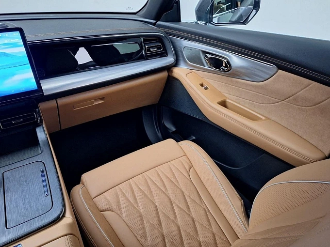 GS8 GT 2.0 AT 4WD (231 л.с.) фото 10