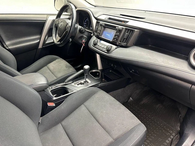 RAV4 Комфорт 2.0 CVT 4WD (146 л.с.) фото 9