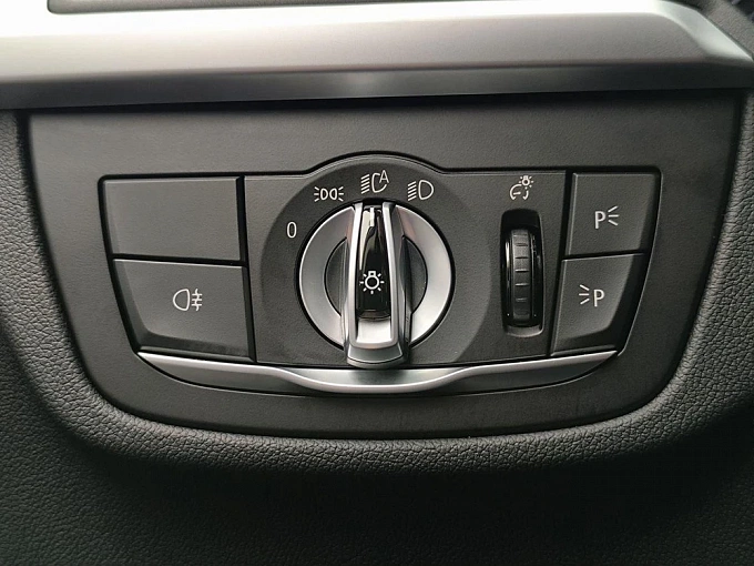 X3 Lifestyle 2.0d AT 4WD (190 л.с.) фото 23