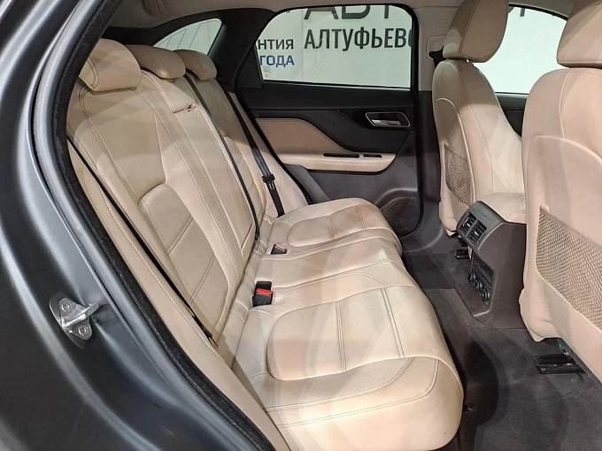 F-Pace Prestige 2.0d AT 4WD (240 л.с.) фото 12