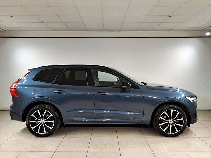 XC60 R-Design 2.0 AT 4WD (249 л.с.) фото 7