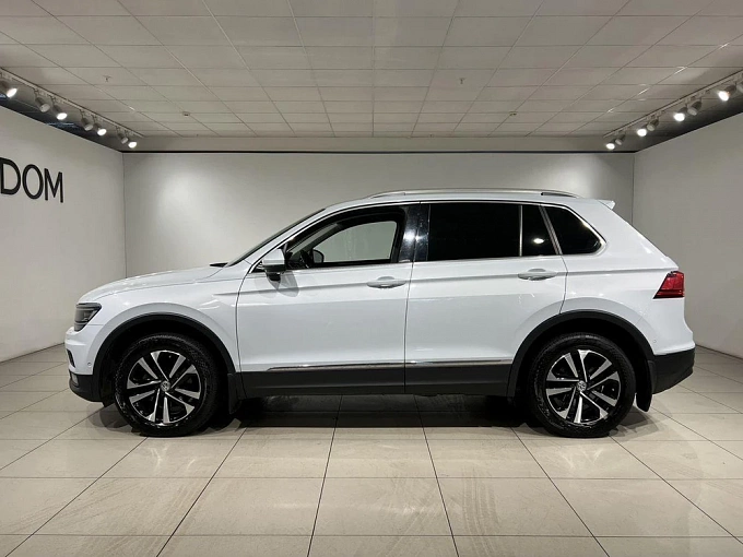 Tiguan Connect Plus 1.4 AMT 4WD (150 л.с.) фото 3