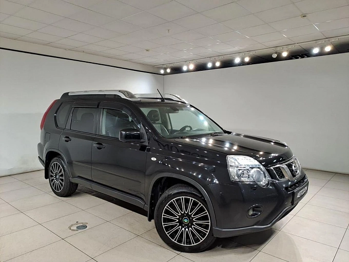 X-Trail LE High 2.5 CVT 4WD (169 л.с.) фото 2