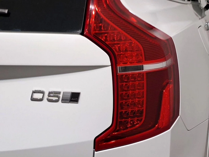 XC90 Инскрипшн / inscription 2.0d AT 4WD (5 мест) (235 л.с.) фото 22