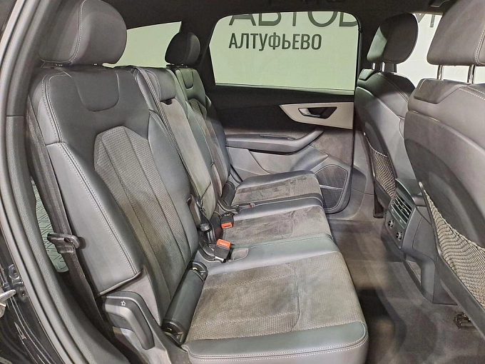 Q7 Sport 3.0d AT 4WD (249 л.с.) фото 10