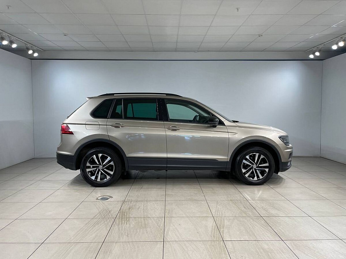 Tiguan Connect 1.4 AMT 4WD (150 л.с.) фото 7