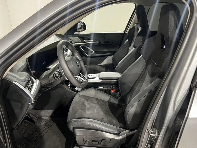 X1 XDrive25Li M Sport Package 2.0 AMT 4WD (204 л.с.) фото 10