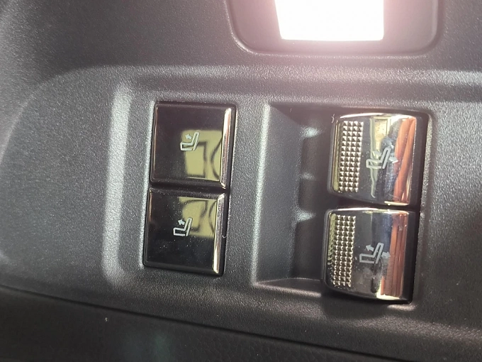 GS8 GX Premium 2.0 AT 4WD (231 л.с.) фото 20