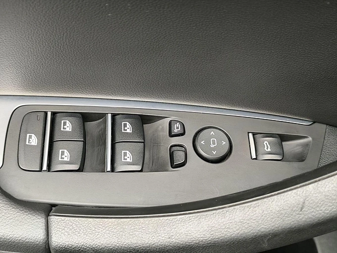 X3 Lifestyle 2.0d AT 4WD (190 л.с.) фото 23