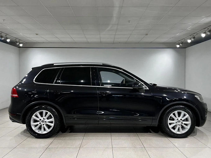 Touareg Base 3.0d AT 4WD (245 л.с.) фото 7
