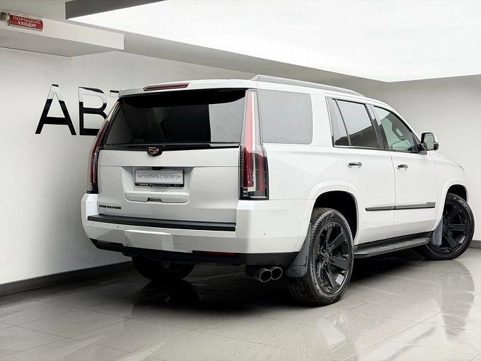 Escalade Premium ESV 6.2 AT 4WD (426 л.с.) фото 4