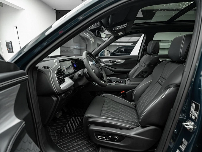 GS8 GX Premium 2.0 AT 4WD (231 л.с.) фото 9