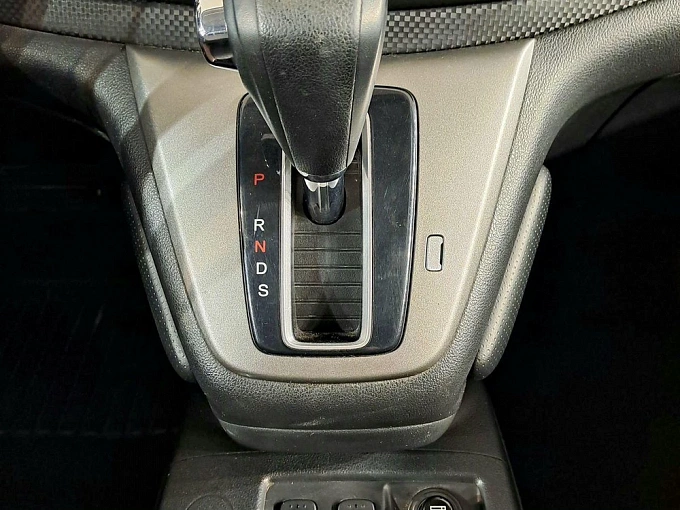 CR-V Elegance 2.0 AT 4WD (150 л.с.) фото 38