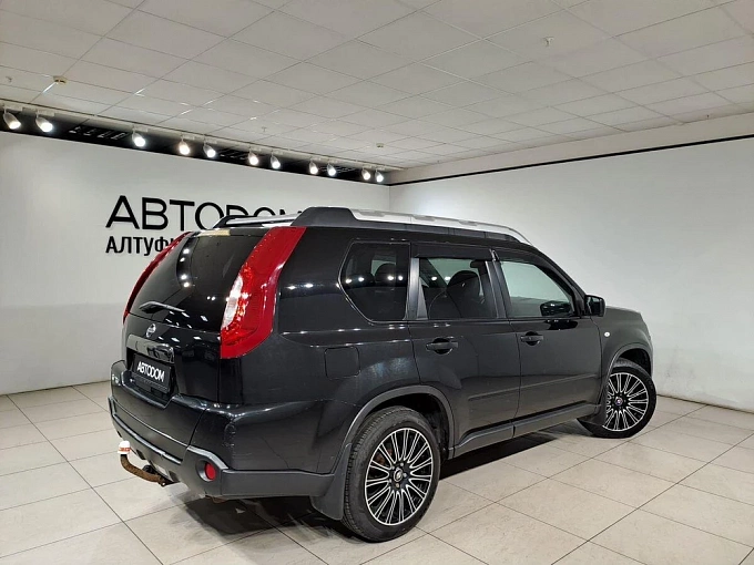 X-Trail LE High 2.5 CVT 4WD (169 л.с.) фото 6