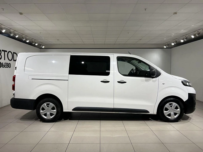 Vivaro Base 2.0d MT (150 л.с.) фото 7