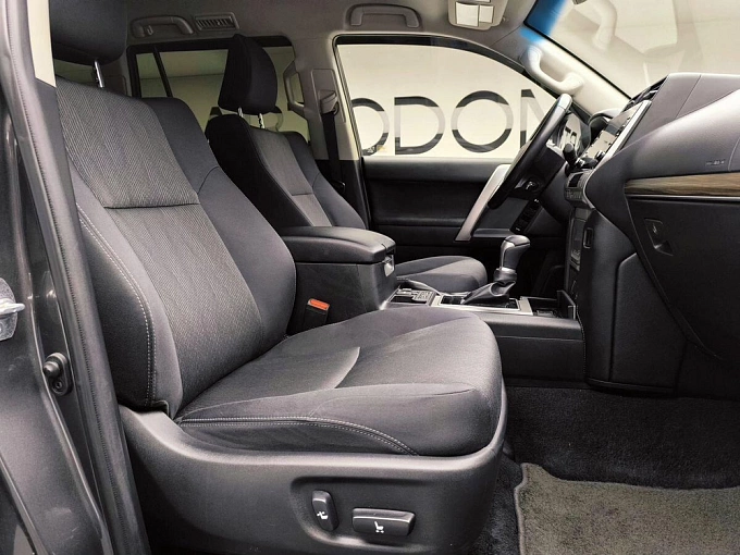 Land Cruiser Prado Elegance 2.8d AT 4WD (200 л.с.) фото 21