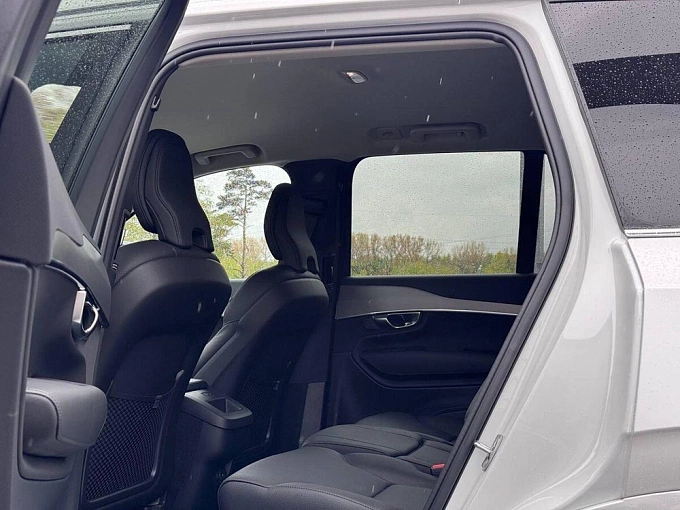 XC90 Momentum 2.0 AT 4WD (7 мест) (249 л.с.) фото 24