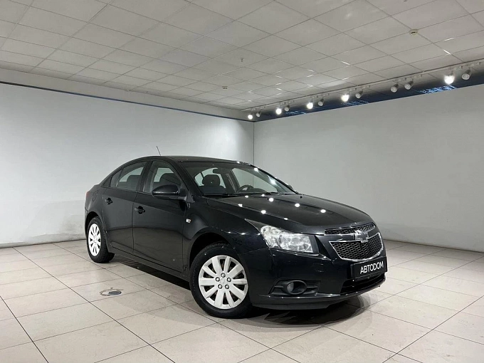 Cruze Base 1.8 MT (141 л.с.) фото 2