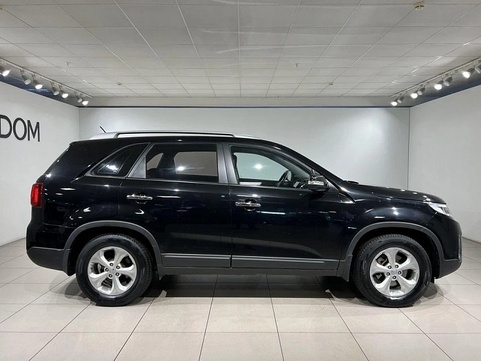 Sorento Luxe 2.4 AT (175 л.с.) фото 7