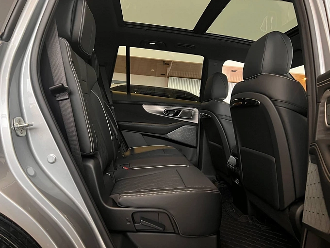 GS8 GX Premium 2.0 AT 4WD (231 л.с.) фото 6