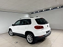 Tiguan Avenue 2.0 AT 4WD (170 л.с.) фото 4