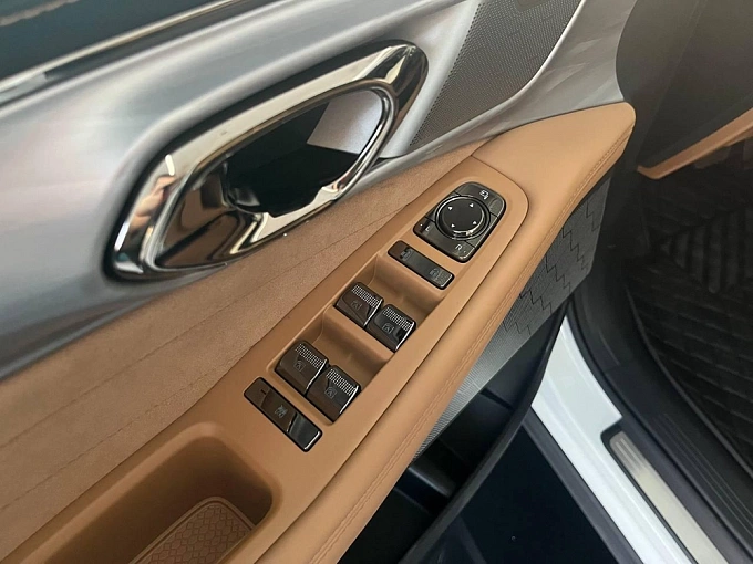GS8 GX Traveller 2.0 AT 4WD (231 л.с.) фото 16