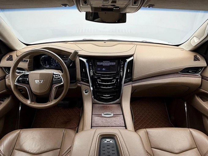 Escalade Platinum 6.2 AT 4WD (409 л.с.) фото 7