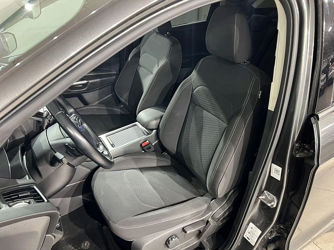 Kuga Titanium (2017) 2.5 AT (150 л.с.) фото 11